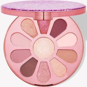 NWT Tarte Love Trust and Fairydust Eyeshadow Pal.